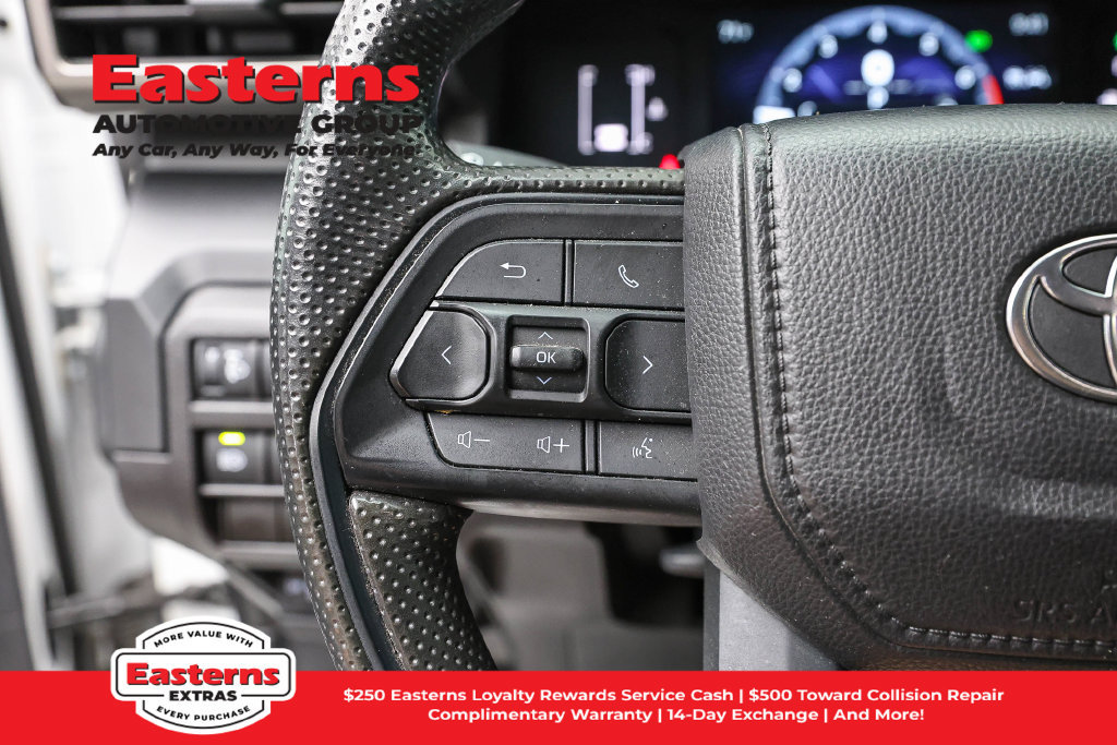 Used 2025 Toyota Tacoma SR RWD image 15