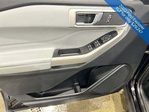 Used 2022 Ford Explorer XLT w/ Equipment Group 202A image 11