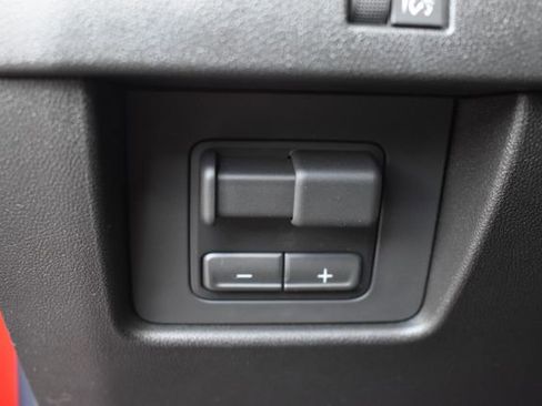 New 2026 Chevrolet Colorado LT w/ LT Convenience Package AWD/4WD image 22