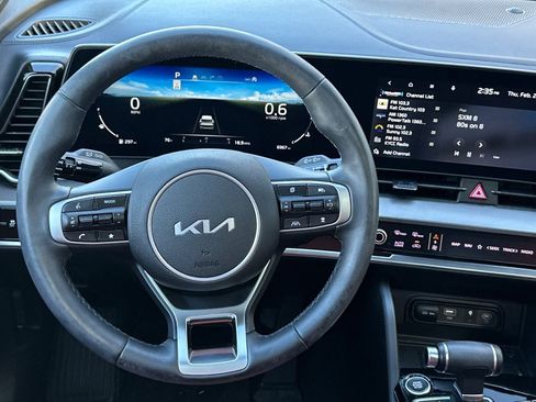 Certified 2023 Kia Sportage SX image 11