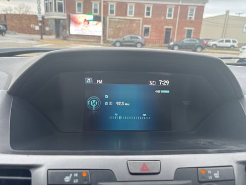 Used 2014 Honda Odyssey EX-L image 25