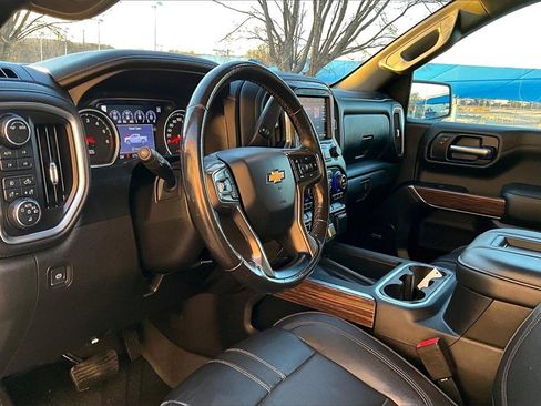 Used 2020 Chevrolet Silverado 1500 High Country w/ Safety Package II image 13