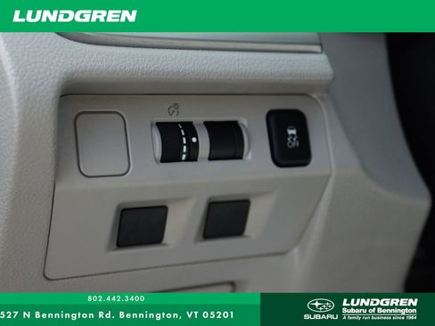 Used 2018 Subaru Forester 2.5i w/ Alloy Wheel Package AWD/4WD image 13
