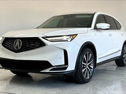 Certified 2026 Acura MDX FWD w/ Technology Package image 5
