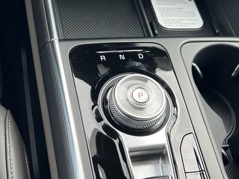 New 2026 Kia Carnival EX image 26