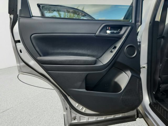Used 2015 Subaru Forester 2.5i Limited AWD/4WD image 19
