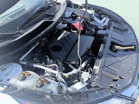 Used 2024 Nissan Rogue SL w/ SL Premium Package image 21