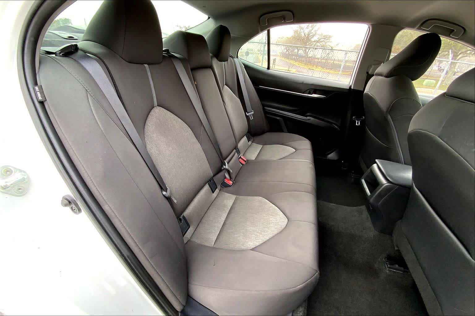 Used 2024 Toyota Camry LE FWD image 19