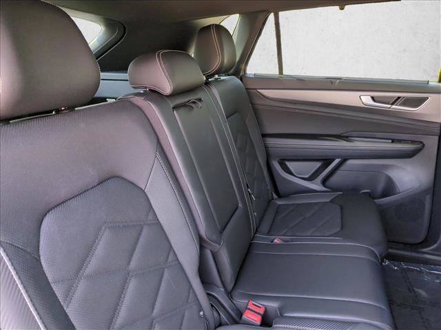 Used 2026 Volkswagen Atlas Cross Sport SE FWD image 18