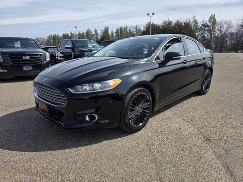 Used 2016 Ford Fusion SE w/ Equipment Group 202A AWD/4WD image 1