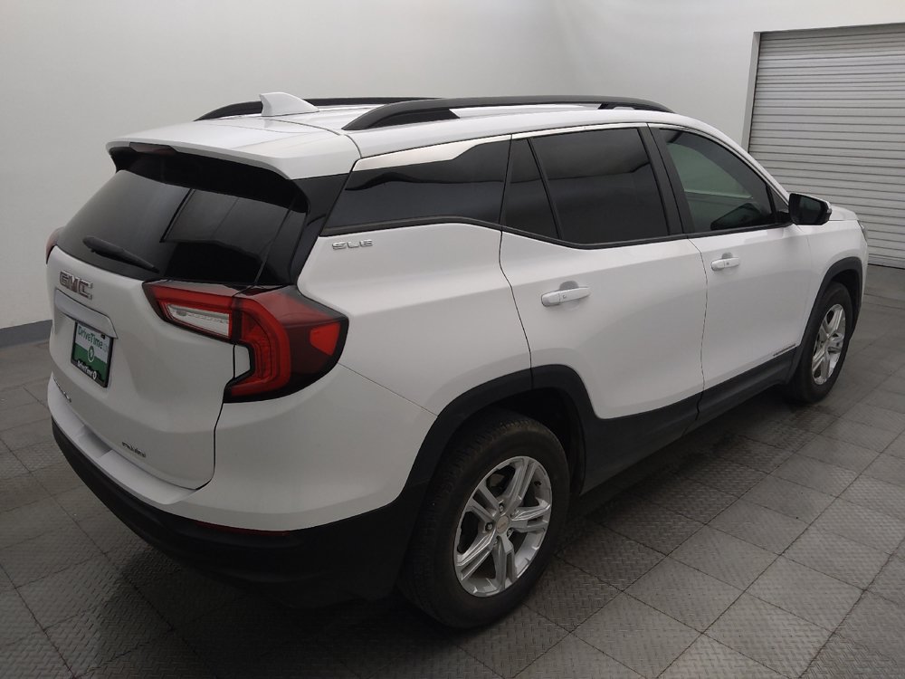 Used 2023 GMC Terrain SLE w/ Driver Convenience Package AWD/4WD image 9