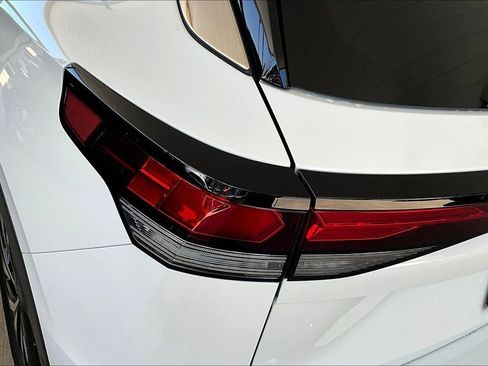 New 2025 Volkswagen Tiguan S image 29