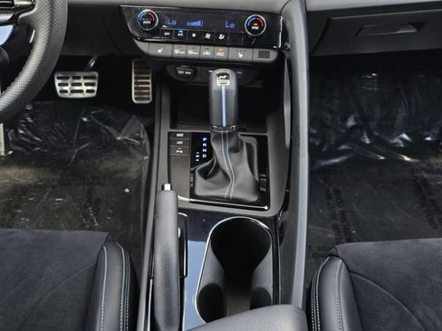 Used 2025 Hyundai Elantra N FWD image 21