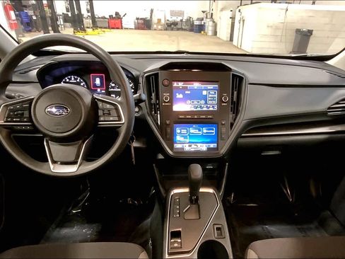 Certified 2025 Subaru Impreza 2.0i image 14