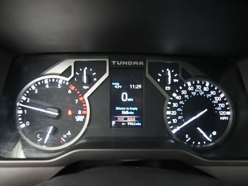 Used 2022 Toyota Tundra Limited image 21