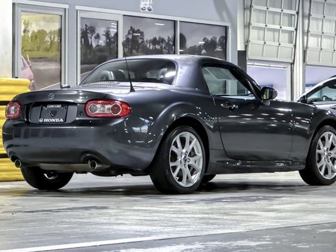Used 2015 MAZDA MX-5 Miata Grand Touring w/ Premium Package image 8