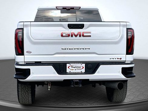 Used 2025 GMC Sierra 3500 AT4 w/ AT4 Premium Plus Package image 4