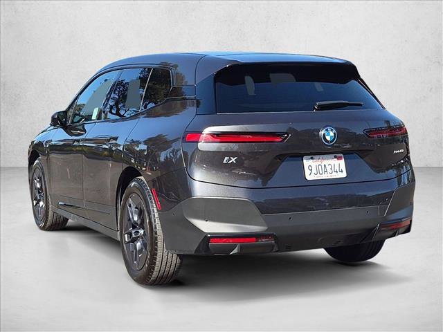 Certified 2024 BMW iX xDrive50 w/ Premium Package AWD/4WD image 8