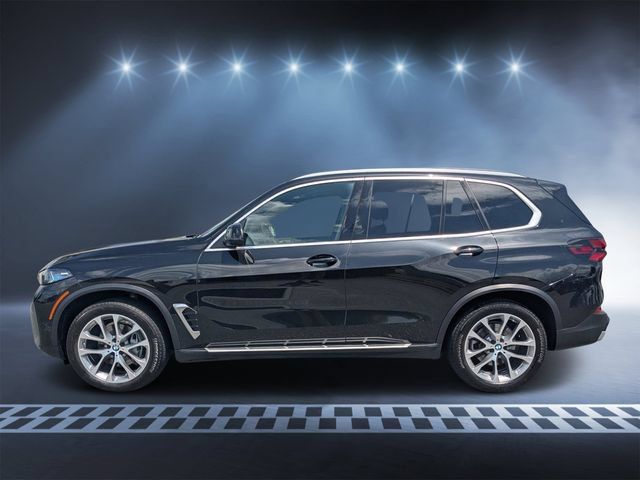 Used 2025 BMW X5 xDrive40i AWD/4WD image 6