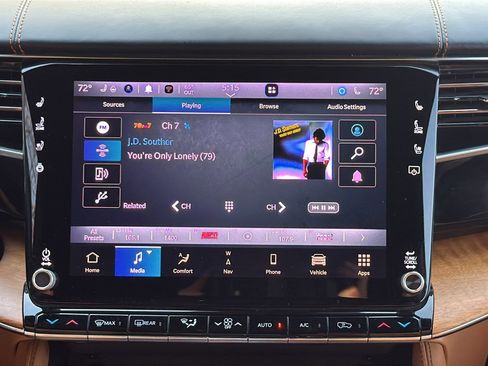 Used 2023 Jeep Grand Wagoneer Series III image 22