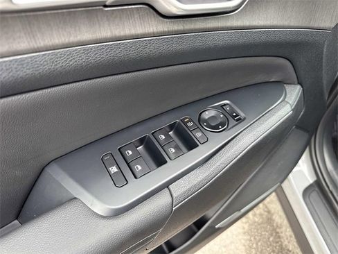 New 2026 Kia Sportage X-Line w/ X-Line Premium Package image 12