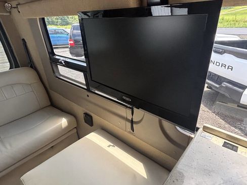 Used 2015 Mercedes-Benz Sprinter 3500 image 20