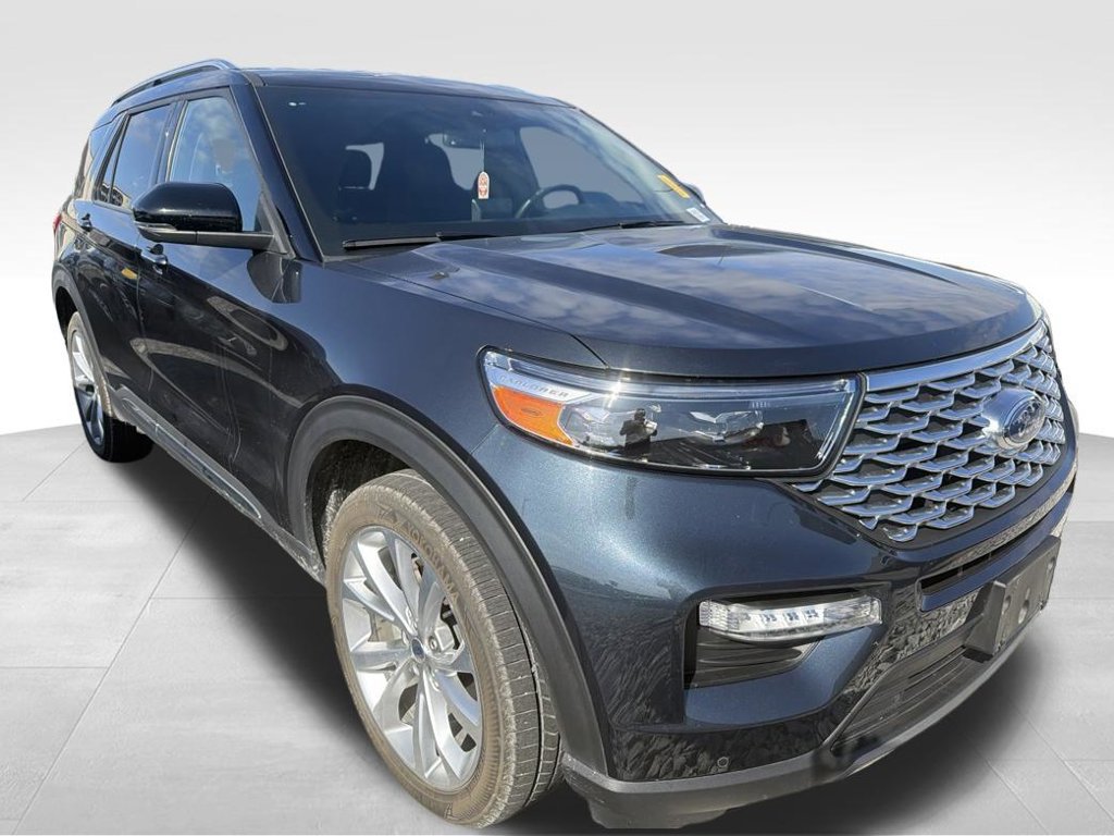 Used 2023 Ford Explorer Platinum w/ Technology Package AWD/4WD image 19
