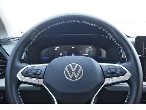 Used 2026 Volkswagen Taos S FWD image 15