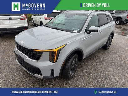 Used 2024 Kia Sorento S w/ Panoramic Sunroof Package
