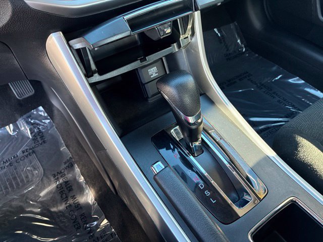 Used 2013 Honda Accord LX image 13