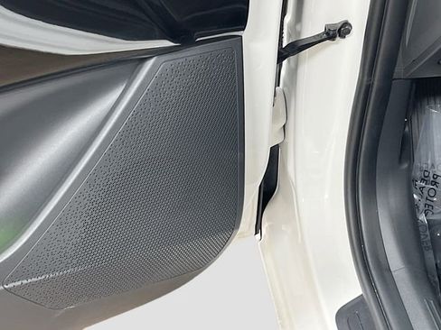 Certified 2023 Kia Niro EX image 19