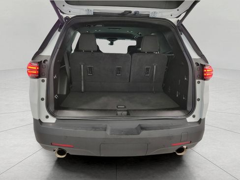 Used 2023 Chevrolet Traverse LT w/ LPO, Cargo Package image 15
