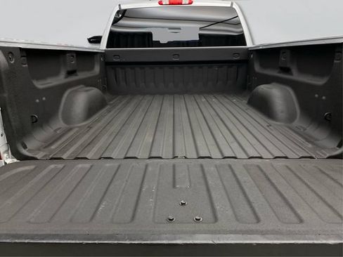 Used 2013 GMC Sierra 2500 SLE w/ SLE Preferred Package AWD/4WD image 14