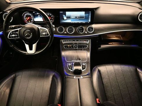 Used 2019 Mercedes-Benz E 300 4MATIC image 9