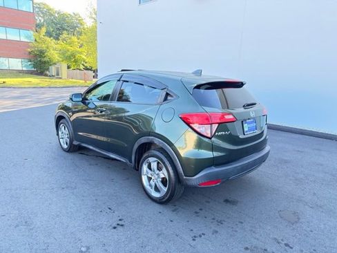 Used 2016 Honda HR-V EX image 7