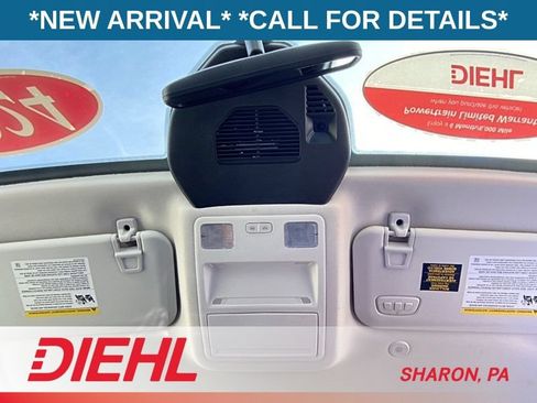 Used 2024 Ford Escape Platinum AWD/4WD image 27