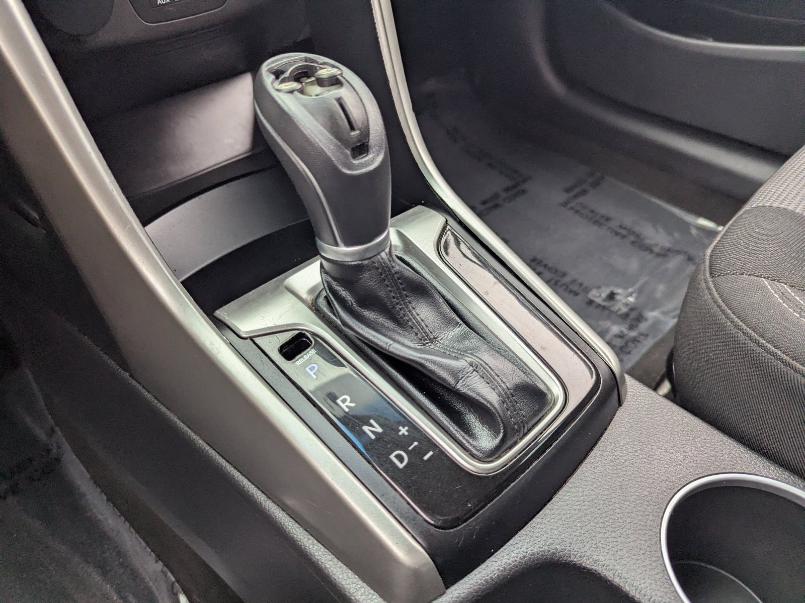 Used 2016 Hyundai Elantra GT FWD image 28