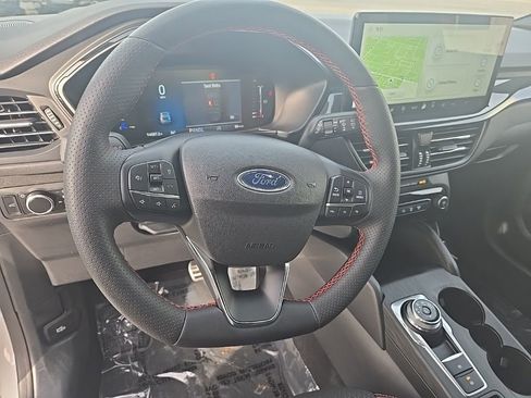 Used 2023 Ford Escape ST-Line w/ Tech Pack #1 image 13