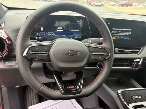 New 2026 Chevrolet Equinox RS w/ Convenience Package III FWD image 29