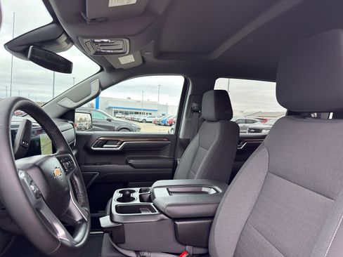 Used 2025 Chevrolet Silverado 1500 LT w/ Work Truck Package image 27