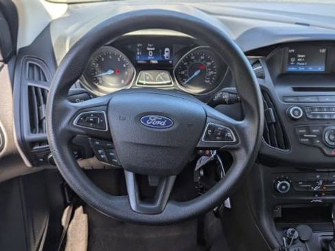 Used 2016 Ford Focus SE image 23