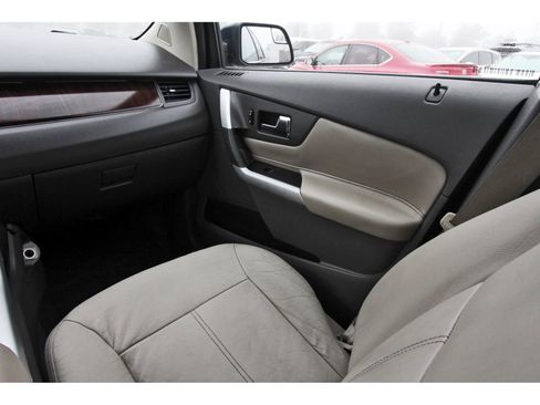 Used 2012 Ford Edge Limited w/ Driver Entry Pkg image 13