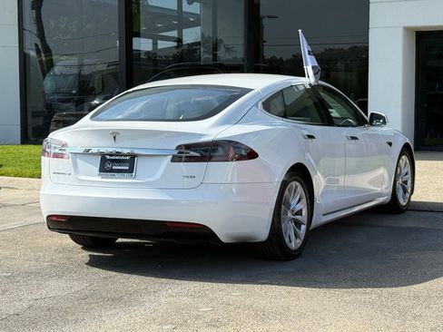 Used 2017 Tesla Model S 75D AWD/4WD image 14