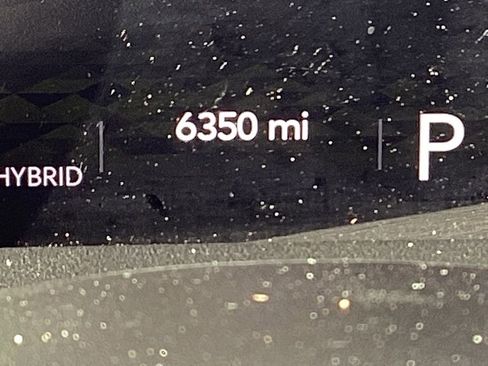 Used 2025 Jeep Wrangler Unlimited Sahara image 4