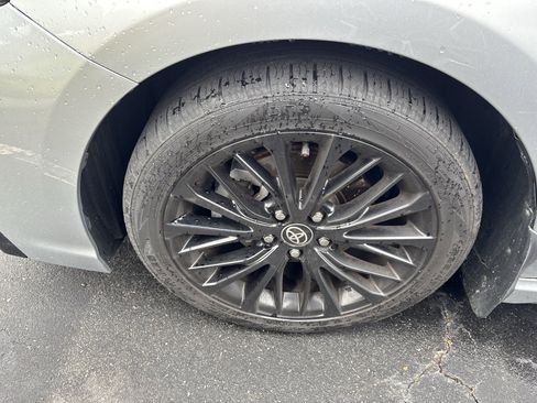 Used 2021 Toyota Camry SE FWD image 37