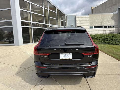 Used 2026 Volvo XC60 B5 Plus w/ Protection Package Premier AWD/4WD image 6