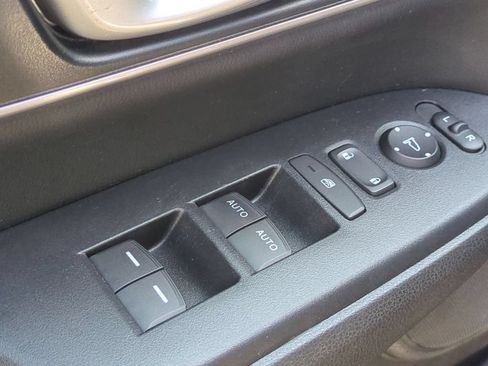 Used 2022 Honda CR-V EX-L image 12