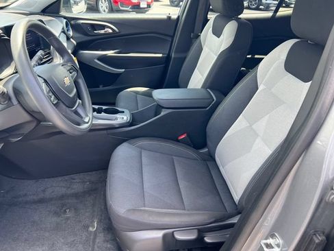 Certified 2026 Chevrolet Trax LS FWD image 10
