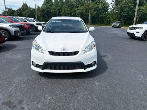 Used 2013 Toyota Matrix L w/ L Sport Pkg FWD image 2