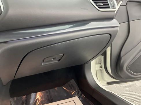 Used 2023 Nissan Maxima SR w/ Sport Mat Group FWD image 39